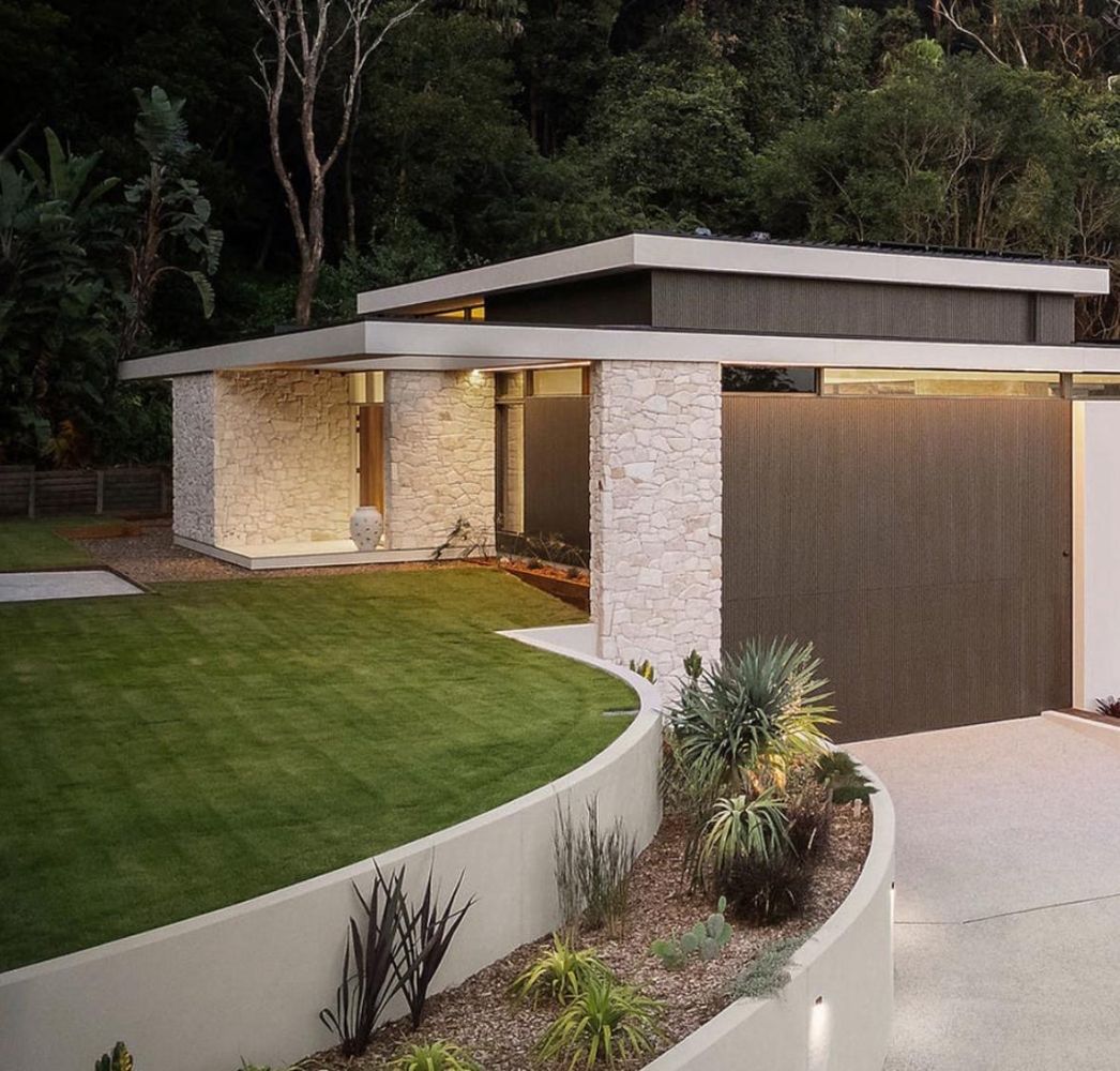 Artisanal microcement rendering in Hunters Hill